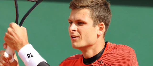 Hubert Hurkacz: Tenisowa Gwiazda Wodnika